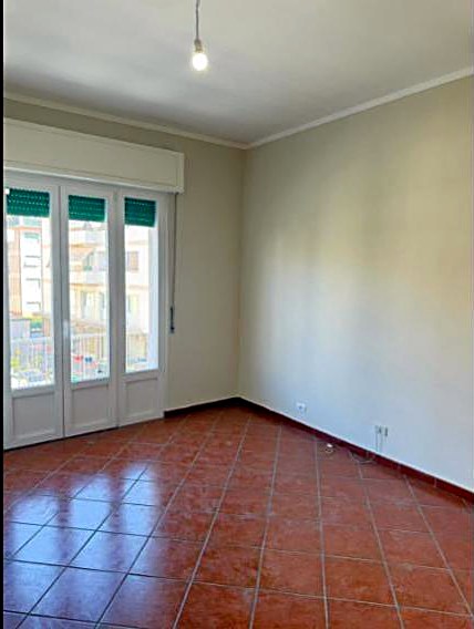 Appartamento in vendita Lucca Sant'Anna - soggiorno con balcone